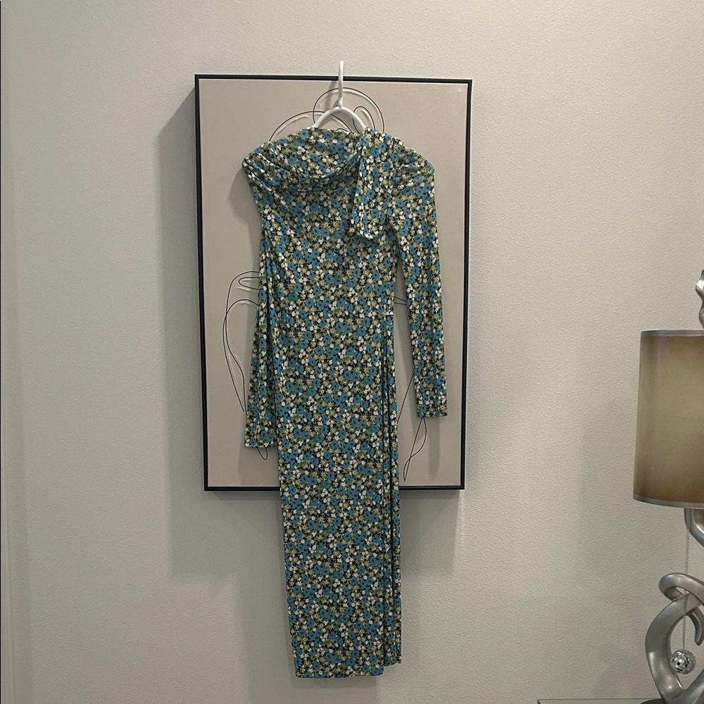 Chic Long Sleeve Floral Dress in Blue and Green